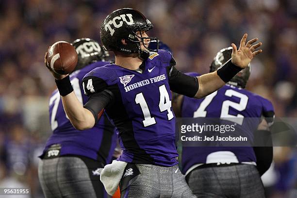 Quarterback Andy Dalton of the TCU Horned Frogs passes the ball against the Boise State Broncos during the Tostitos Fiesta Bowl at the Universtity of...