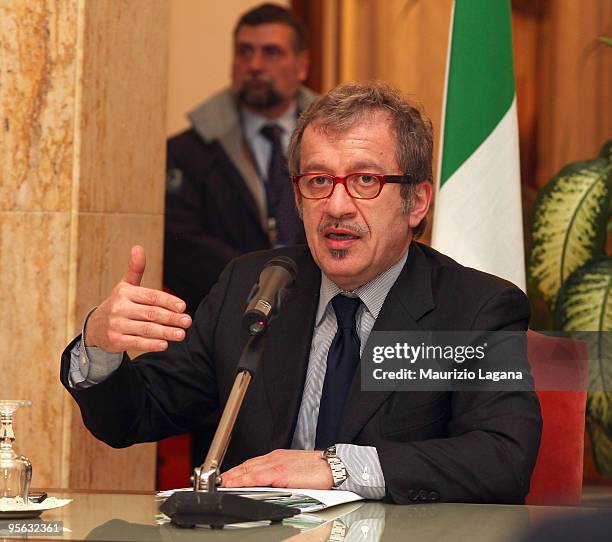 Interior Minister Roberto Maroni attends a news conference after a summit focusing on mafia activity, January 07, 2009 in Reggio Calabria, Italy....