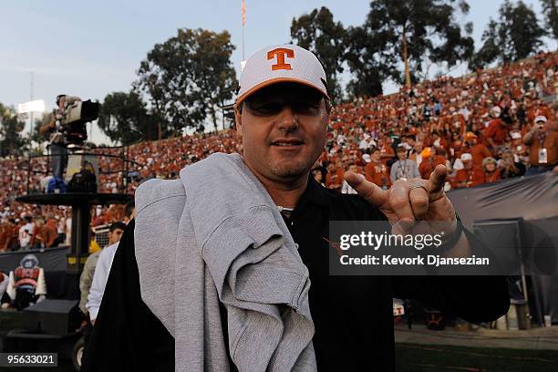 Former MLB pitcher Roger Clemens stands on the sidelines prior to the Citi BCS National Championship game between the Texas Longhorns and the Alabama...