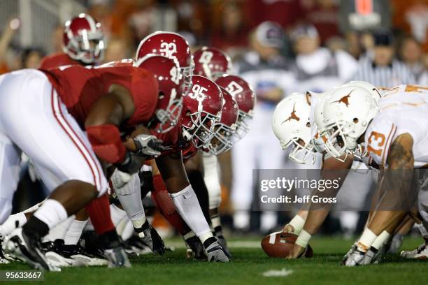 The Alabama Crimson Tide line up against the Texas Longhorns during the Citi BCS National Championship game at the Rose Bowl on January 7, 2010 in...