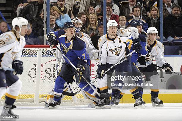 Snhl Webber Rinner 907 E Weber Stock Photos, High-Res Pictures, and Images - Getty Images
