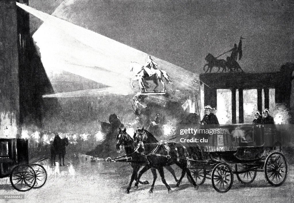 Ascent of the horse carriages for the New Year's Eve trip at midnight in the Royal Palace in Berlin