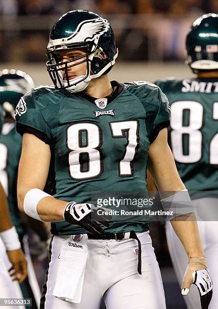 Tight end Brent Celek of the Philadelphia Eagles at Cowboys Stadium on January 3, 2010 in Arlington, Texas.