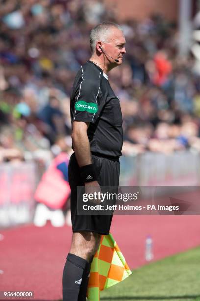 Assistant Referee Willie Conquer during the Ladbrokes Scottish Premiership match at Tynecastle Stadium, Edinburgh.