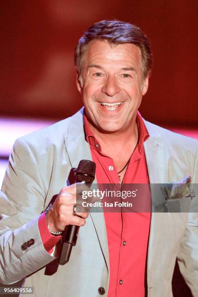 German singer Patrick Lindner performs during the tv show 'Stefanie Hertel - Die grosse Show zum Muttertag' on May 8, 2018 in Altenberg, Germany.