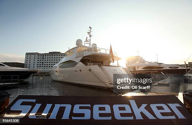 Large Sunseeker power boats are moored in Royal Victoria Dock adjacent to the ExCeL conference centre which is hosting the London International Boat...