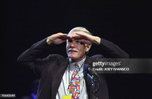 Ted Turner, Time Warner vice chairman/AOL Time Warner vice chairman and founder of CNN, acknowledges the crowd during CNN's 20th Anniversary bash 01...