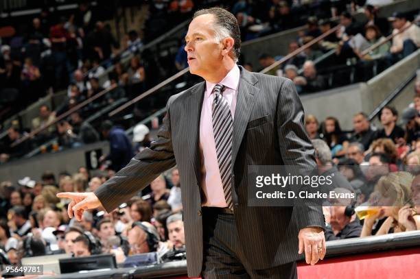 Head coach Jim O'Brien of the Indiana Pacers stands on the side line during the game against the San Antonio Spurs on December 19, 2009 at the AT&T...
