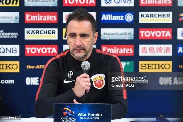 Head coach V¨ªtor Pereira of Shanghai SIPG attends a press conference after the AFC Champions League Round of 16 first leg match between Kashima...