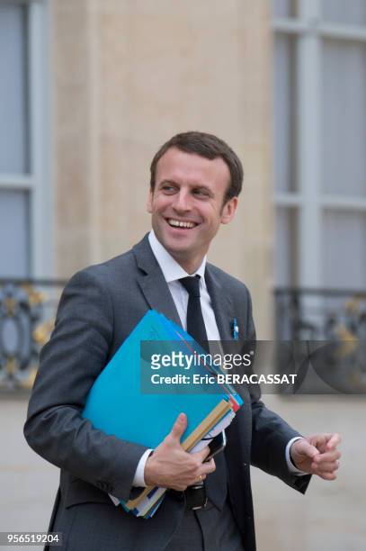 Emmanuel Macron, Ministre de l'Économie, de l'Industrie et du Numérique à la sortie du conseil des minstres, Palais de l'Elysée, le 5 novembre 2015,...