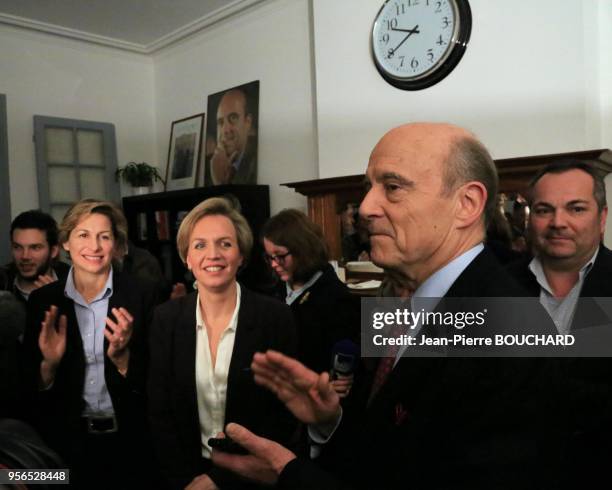 Virginie Calmels et Alain Juppé après la proclamation des résultats du 1er tour des élections régionales 2015 pour la région Aquitaine Limousin...