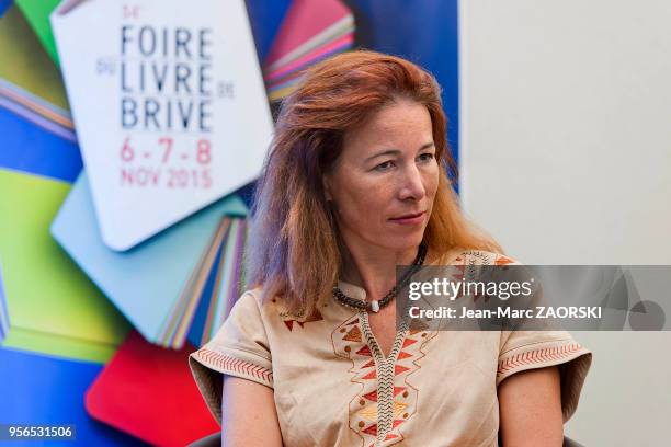 Portrait d'Anne Dufourmantelle, psychanalyste et philosophe française, à l'occasion de la 34e Foire du Livre le 8 novembre 2015, à...
