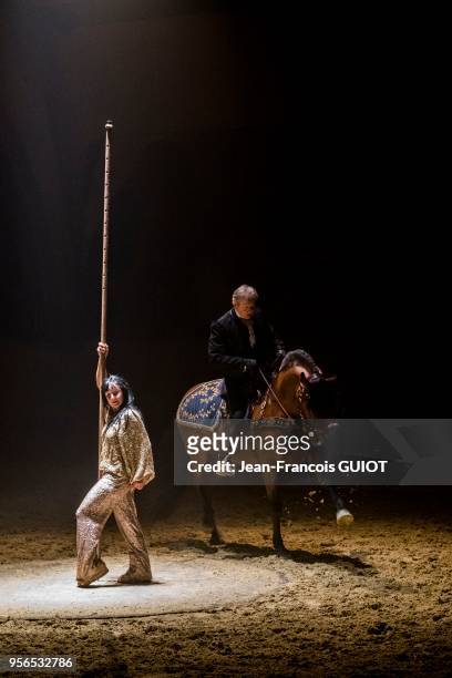 Spectacle équestre, orchestré par le cascadeur équestre et metteur en scène Mario Luraschi, accompagné de ses fidèles chevaux et la chorégraphe Anna...