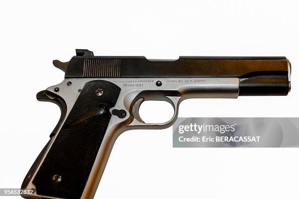 34 Colt 1911 Stock Photos, High-Res Pictures, and Images - Getty Images