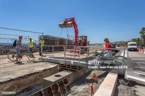 Elargissement du trottoir de la Promenade des anglais, piste cyclable « en site propre » avec bordures, réfection de l?ensemble des trottoirs et de...