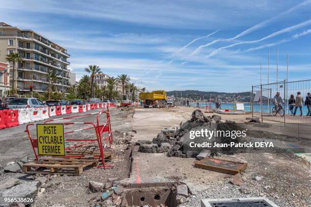 Elargissement du trottoir de la Promenade des anglais, piste cyclable « en site propre » avec bordures, réfection de l?ensemble des trottoirs et de...