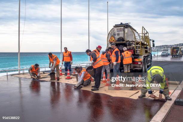 Rénovation de l?étanchéité des locaux des plagistes, travaux d?embellissement et de sécurisation de la Promenade des Anglais, février 2017, Nice,...