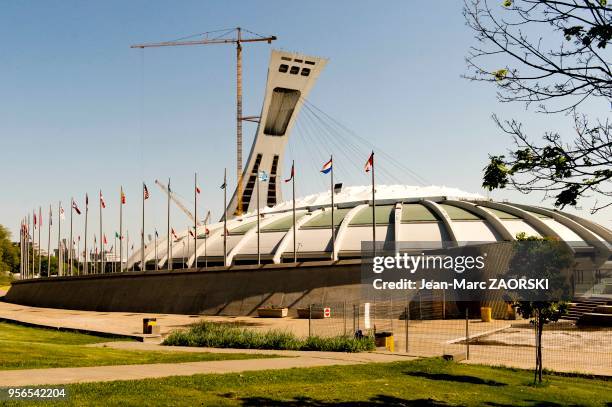 Le stade olympique, stade omnisports couvert d'une capacité maximale de 65 000 places, conçu par l'architecte français Roger Taillibert et construit...