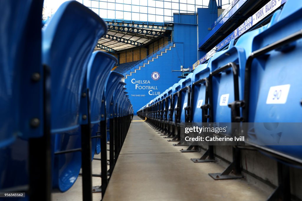 Chelsea v Huddersfield Town - Premier League