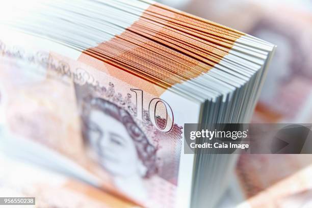 Nine Pound Note Printing Pound Notes Photos and Premium High Res Pictures - Getty Images