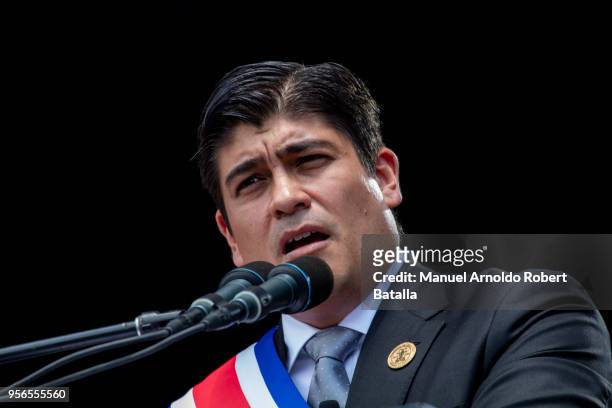 Carlos Alvarado elected President of Costa Rica gives a speech during his his Inauguration Day at Plaza de la Democracia on May 08, 2018 in San Jose,...