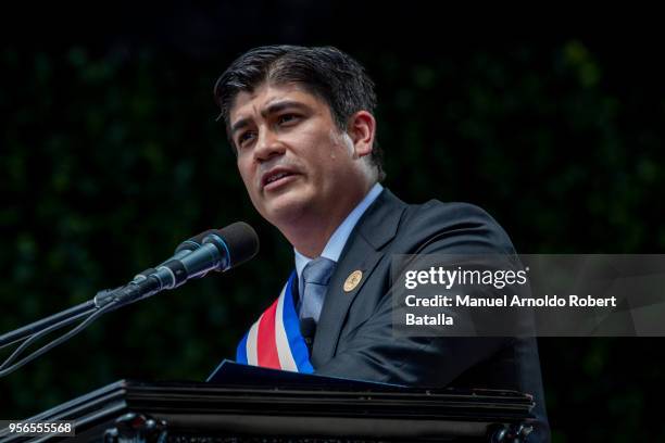 Carlos Alvarado elected President of Costa Rica gives a speech during his his Inauguration Day at Plaza de la Democracia on May 08, 2018 in San Jose,...