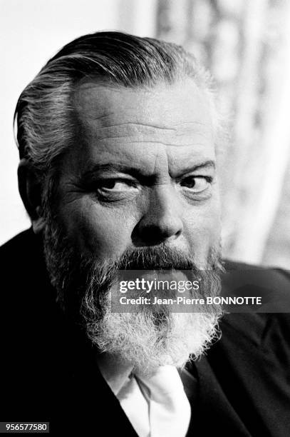 Portrait d'Orson Welles lors d'un tournage en août 1971.