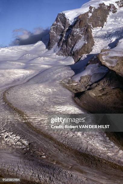 Le sommet du Gornergrat autour de l'arète du Cervin en septembre 1986 en Suisse.