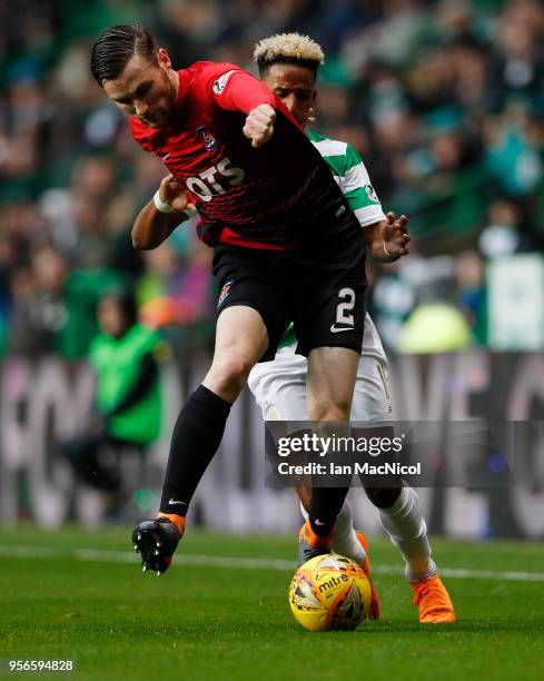 Stephen O'Donnell of Kilmarnock vies with Scott Sinclair of Celtic during the Scottish Premier League between Celtic and Kilmarnock at Celtic Park on...