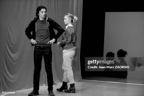 Emmanuelle Beart et Stanislas Nordey dans 'Répétition' le 6 décembre 2014, pièce de theatre contemporaine, écrite et mise en scène par Pascal Rambert...