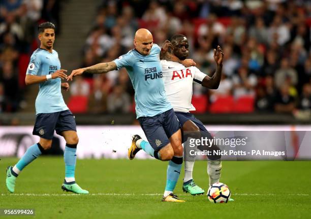Newcastle United's Jonjo Shelvey and Tottenham Hotspur's Moussa Sissoko battle for the ball during the Premier League match at Wembley Stadium,...