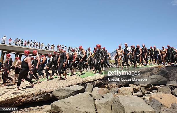 Competitors start the race during the Lorne Pier to Pub at Main Beach Lorne on January 9, 2010 in Lorne, Australia.