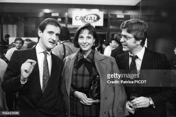Pierre Lescure, Denise Fabre et son mari lors du lancement de Canal + le 5 novembre 1984 à Paris, France.