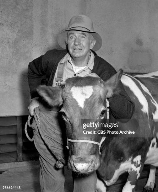 Television rural comedy, The Real McCoys. Pictured is Walter Brennan . Episode, The Artist, originally broadcast November 26, 1959.