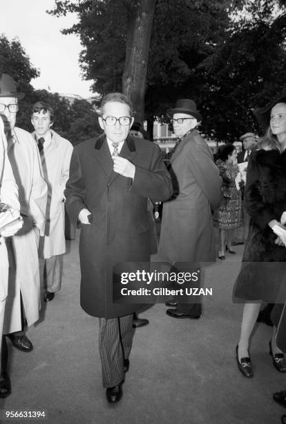 Daniel Wildenstein, propriétaire de la pouliche gagnante 'Allez France', au Prix de l'Arc de Triomphe le 6 octobre 1974 à Paris, France.