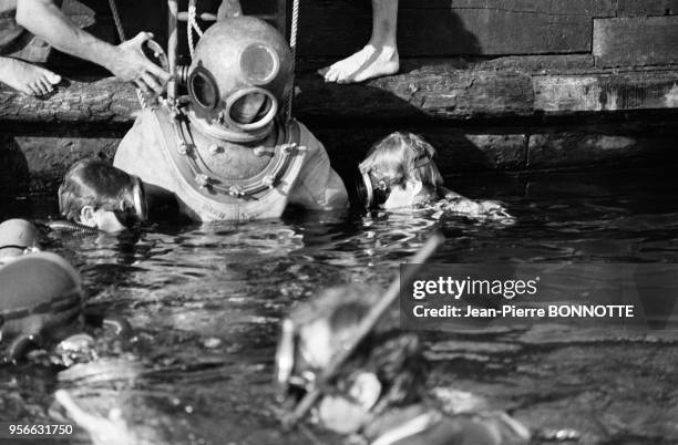 Joanna Shimkus sur le tournage du film 'Les Aventuriers' réalisé par Robert Enrico en 1966, France.