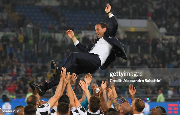 Massimiliano Allegri head coach of Juventus celebrate the victory after the TIM Cup Final between Juventus and AC Milan at Stadio Olimpico on May 9,...