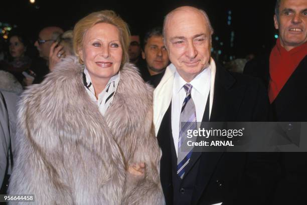 Michèle Morgan et Gérard Oury lors de la 1ère du film 'La Vouivre' en janvier 1989 à Paris, France.