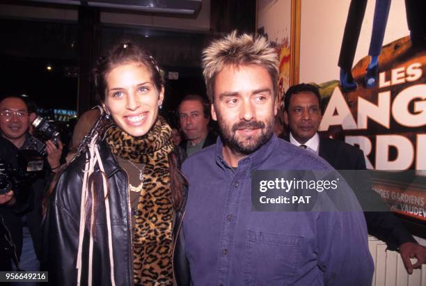 Actrice et réalisatrice Maïwenn Le Besco et Luc Besson, producteur et metteur en scène lors d'une première en octobre 1995 à Paris, France.