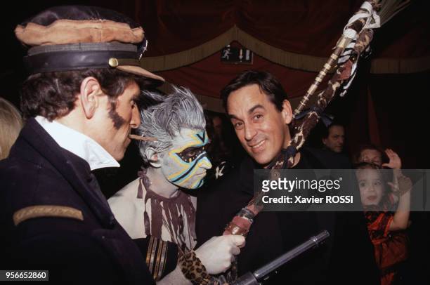 Thierry Ardisson à la soirée d'Yves Mourousi au Cirque Gruss en décembre 1994 à Paris, France.