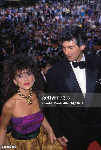 Julie Pietri lors d'une montée des marches lors du Festival de Cannes en mai 1988, France.