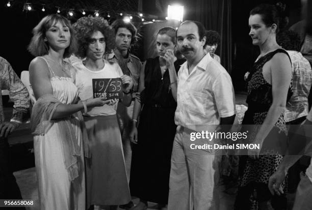 Marie-Anne Chazel, Luis Rego, Gérard Jugnot et Dominique Lavanant sur le tournage du film 'Les Bronzés' réalisé par patrice Leconte en mars 1978 à...