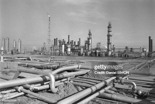 Raffinerie d'Abadan en Iran en décembre 1976.