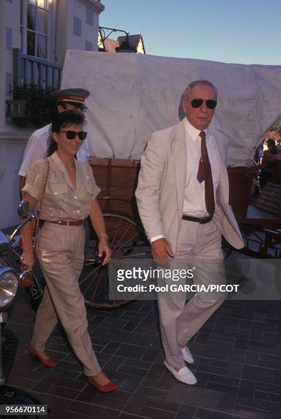 Yves Montand et sa femme Carole Amiel au Festival du Cinéma Américain de Deauville en septembre 1990, France.