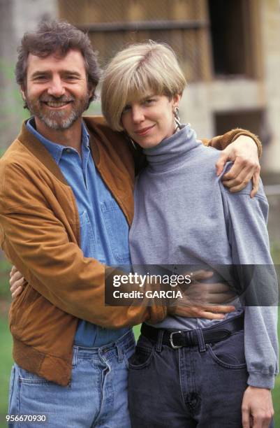 Portrait de Curtis Hanson et sa femme au Festival du Film Policier de Cognac en mars 1992, France.