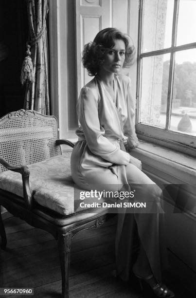 Portrait de Corinne Clery lors du tournage du James Bond 'Moonraker' à Paris en janvier 1979, France.