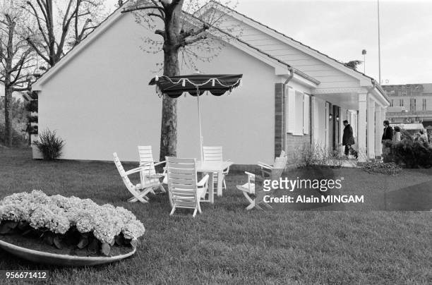 Maison témoin d'un promoteur immobilier lors de la Foire de Paris le 2 mai 1978, France.