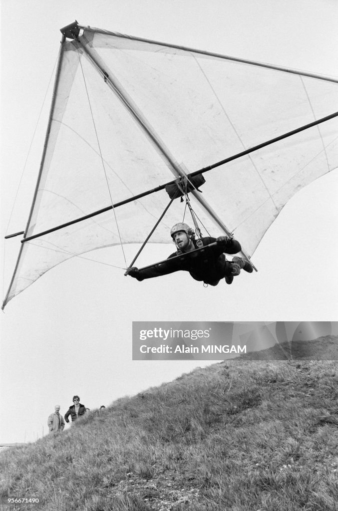 Deltaplanes au Cap Blanc-Nez en 1978