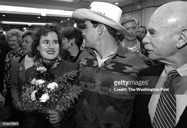 Sandy" Liddy Bourne , her brother Tom Liddy, and father G. Gordon Liddy at a Republican gathering at the Springfield Hilton after Bourne conceded in...