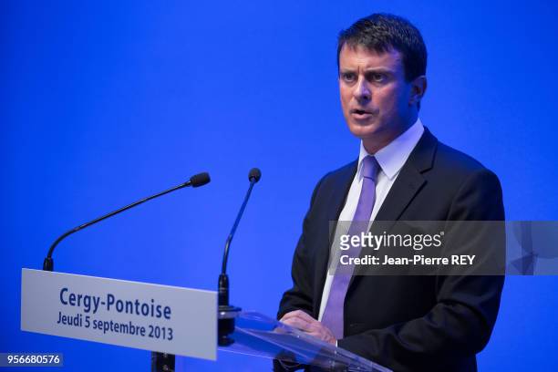 Le Ministre de l'Intérieur Manuel Valls Cergy le 5 septembre 2013.